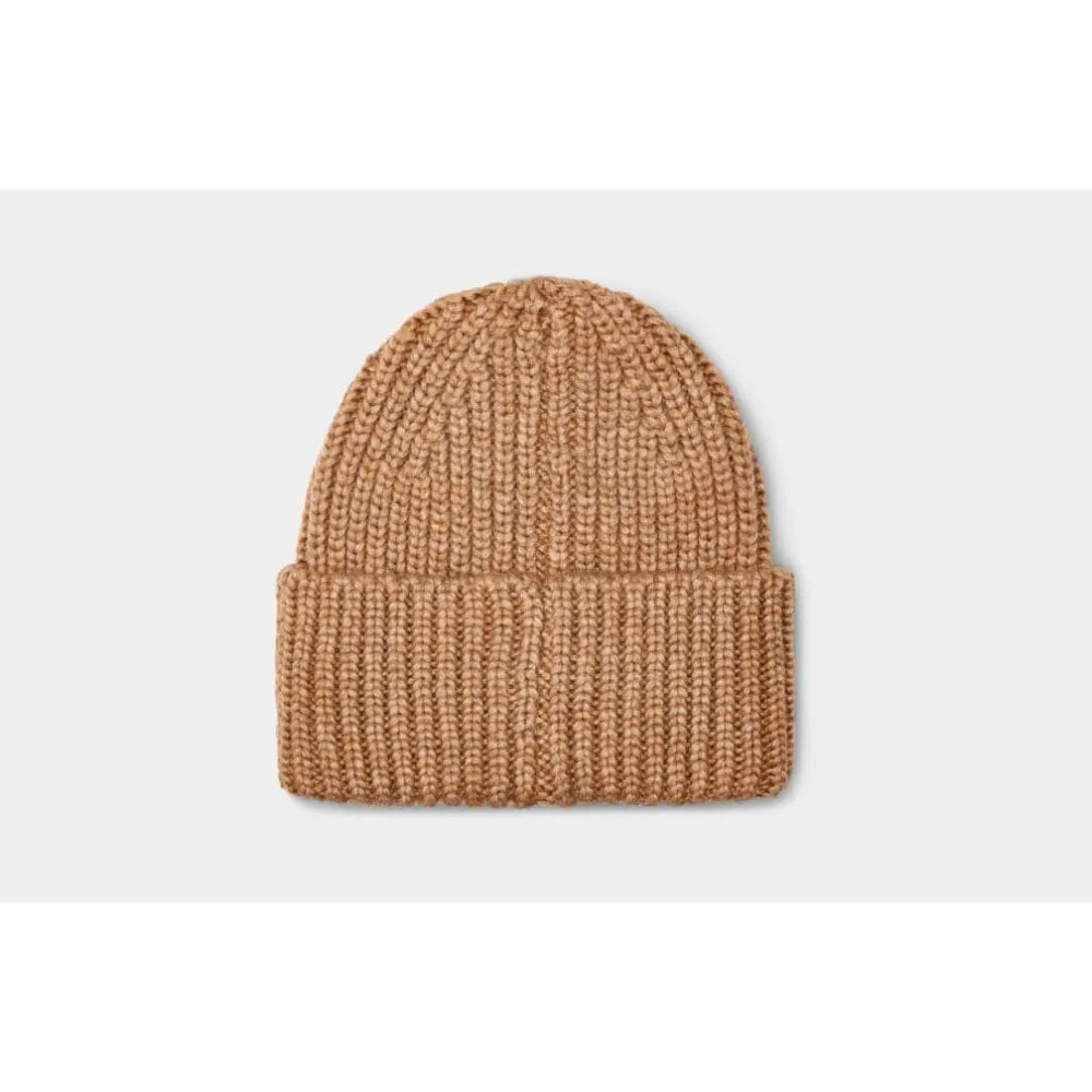 UGG Chunky Rib Beanie IN Camel